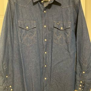 Wrangler pearl snaps